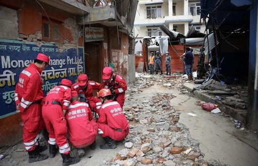 Original earthquake damage image